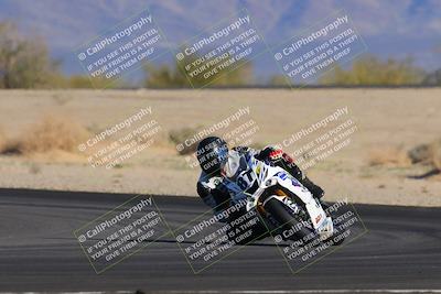 media/Dec-04-2022-CVMA (Sun) [[e38ca9e4fc]]/Race 9 Supersport Middleweight Shootout/